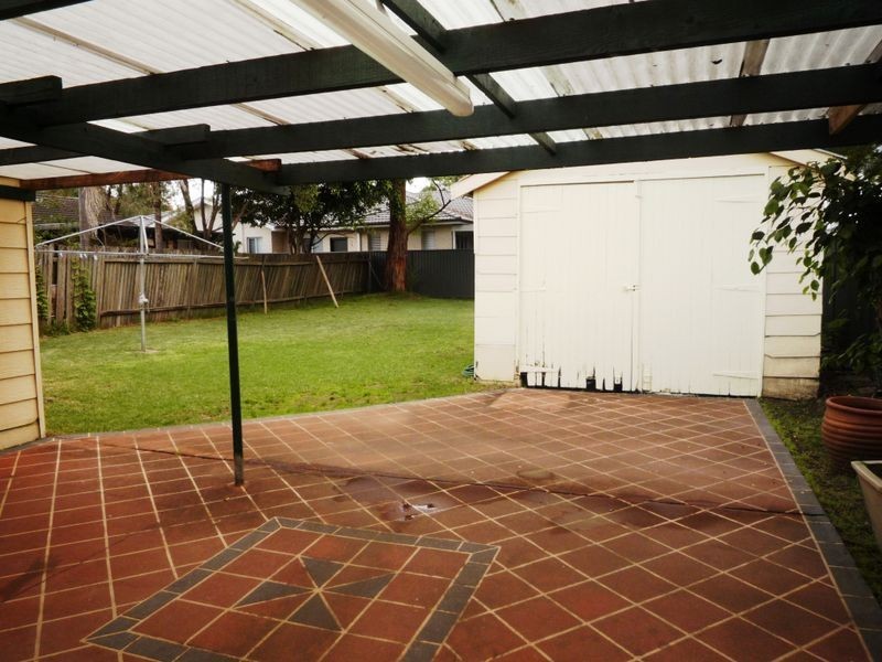 85 Acacia Road, Kirrawee NSW 2232