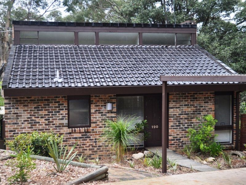 190 Prices Circuit, Woronora NSW 2232