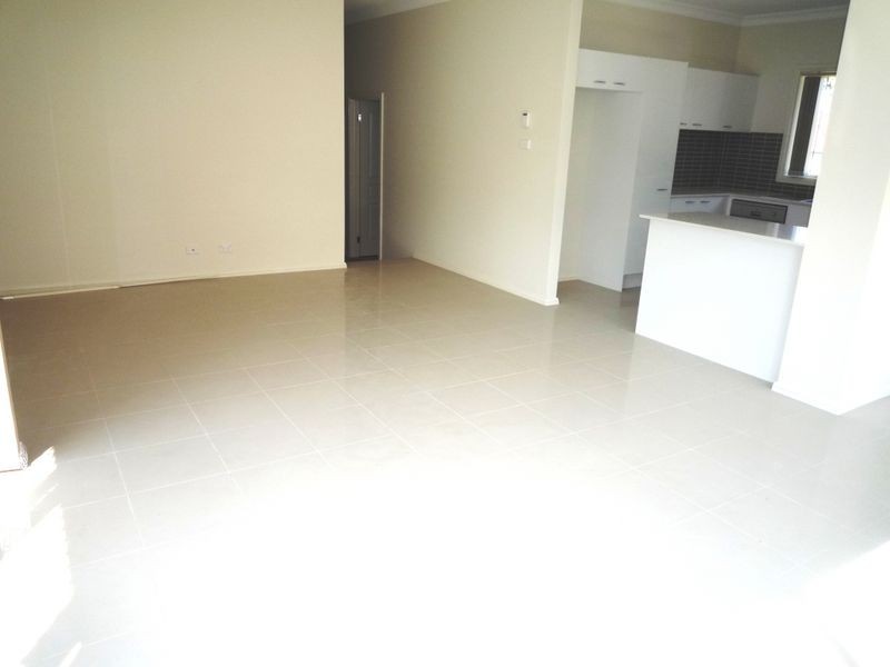 84 Auburn St (South), Sutherland NSW 2232
