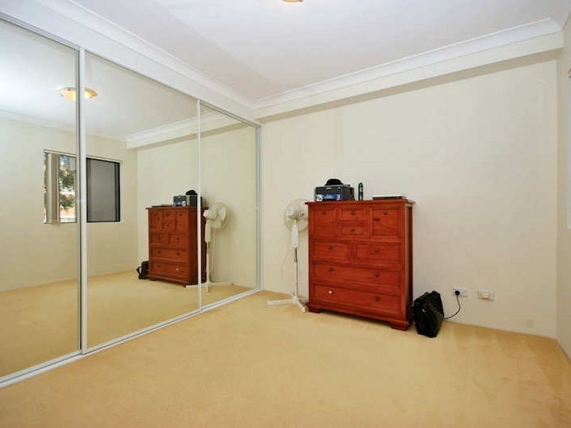 1/13-17 Cook Street, Sutherland NSW 2232