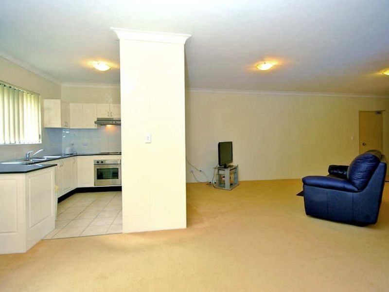 1/13-17 Cook Street, Sutherland NSW 2232