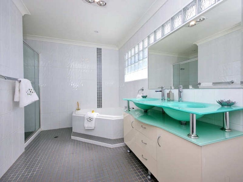 41 Wheatley Road, Yarrawarrah NSW 2233