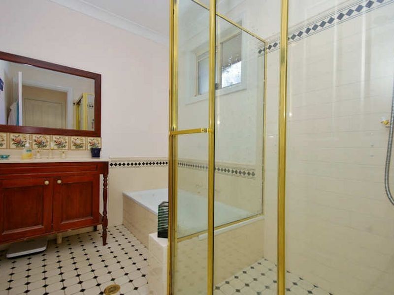 2/103-105 Glencoe Street, Sutherland NSW 2232