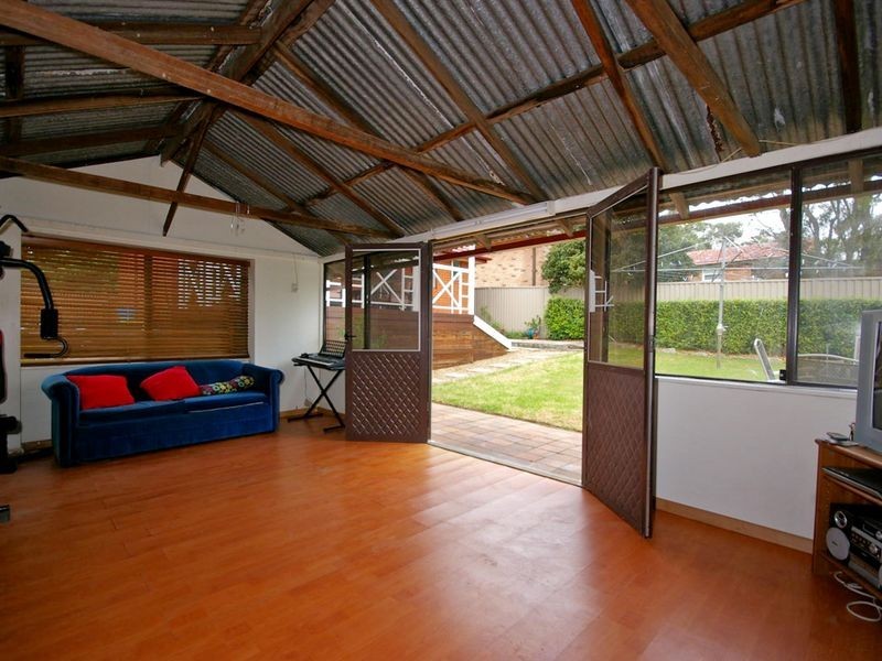 115 Woronora Road, Engadine NSW 2233