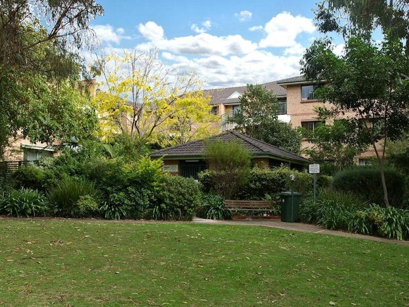 15/20 Leonay Street, Sutherland NSW 2232