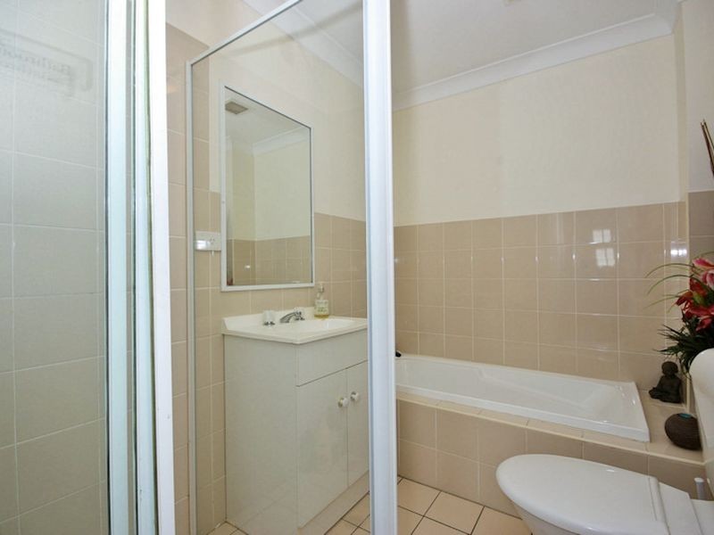 15/20 Leonay Street, Sutherland NSW 2232