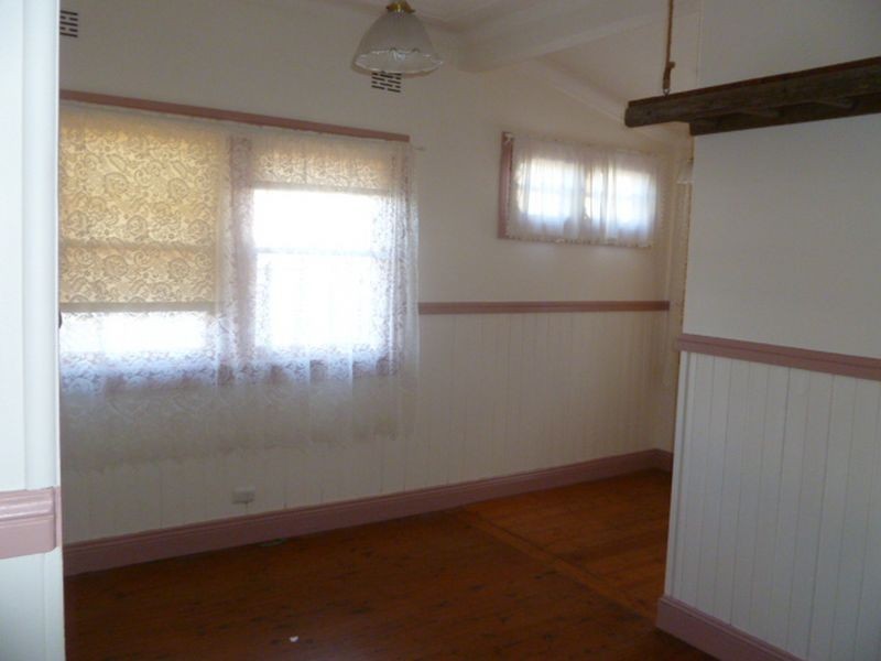 9 Tamar Street, Sutherland NSW 2232