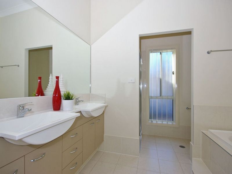 39a Leonay Street, Sutherland NSW 2232