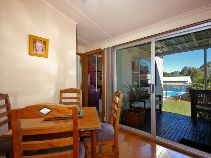 61 Banksia Avenue, Engadine NSW 2233