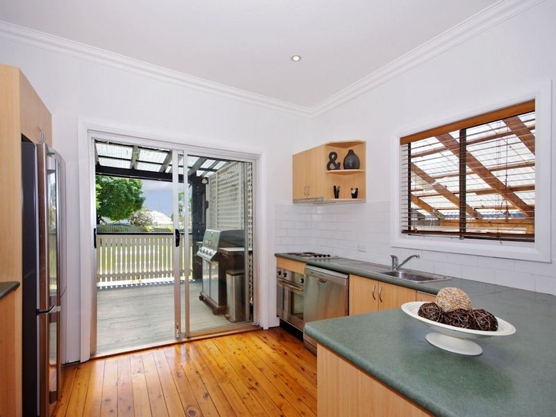 13 Tea Gardens Avenue, Kirrawee NSW 2232