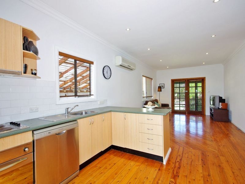 13 Tea Gardens Avenue, Kirrawee NSW 2232