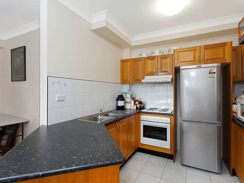 3/50-54 The Grand Parade, Sutherland NSW 2232