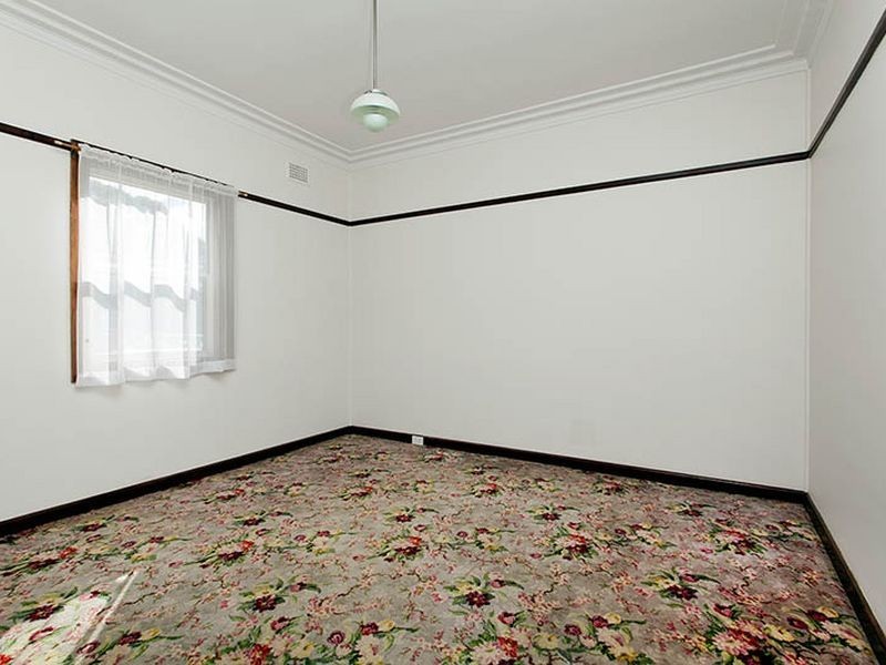 9 Glenelg Street, Sutherland NSW 2232