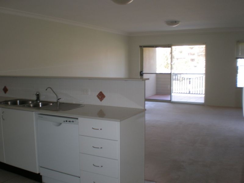 35/84 Glencoe Street, Sutherland NSW 2232