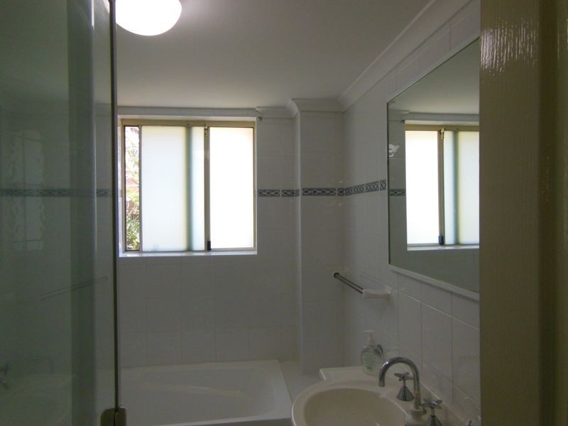 2/28 Clio Street, Sutherland NSW 2232