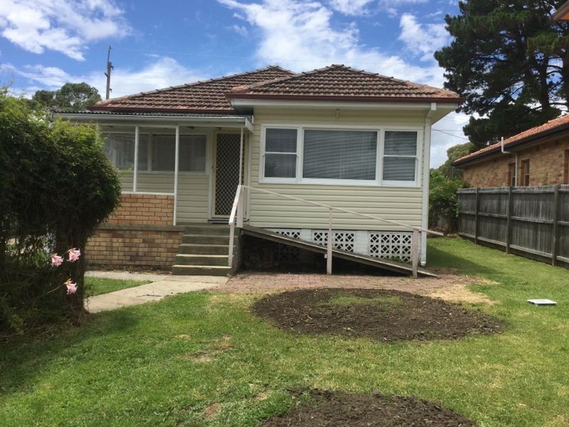 239 WORONORA ROAD, Engadine NSW 2233