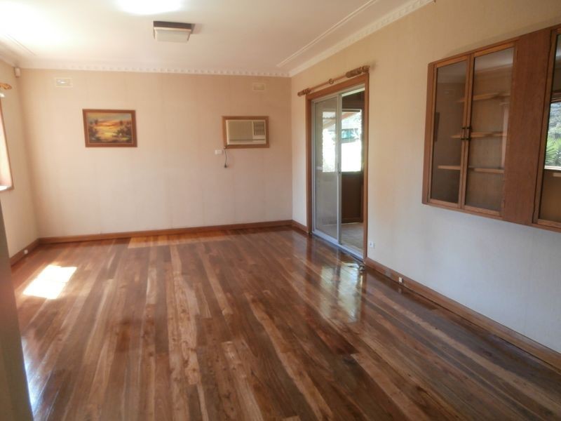 24 Vermont Street, Sutherland NSW 2232