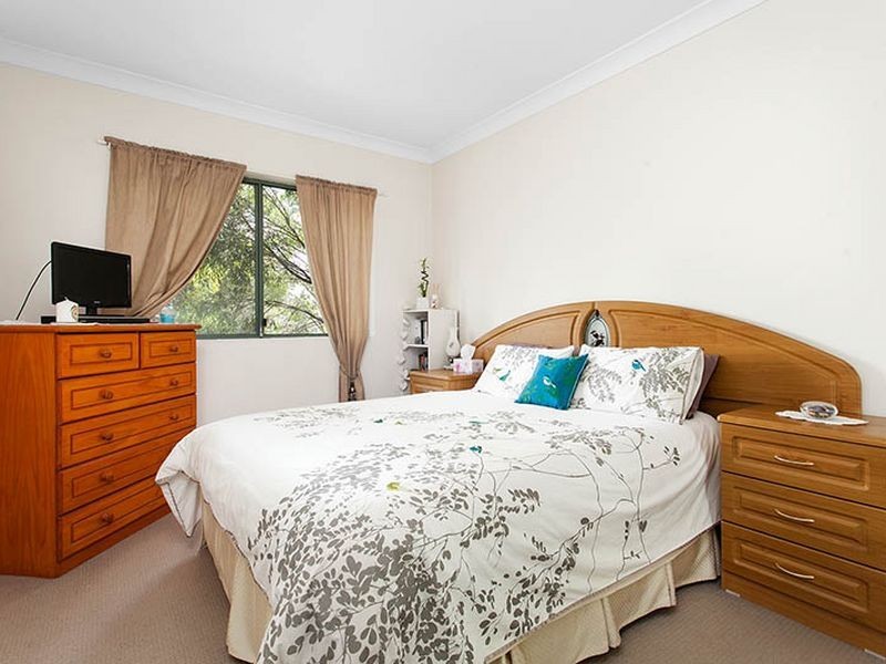 20/20 Leonay Street, Sutherland NSW 2232