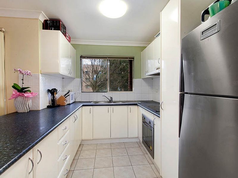 2/6-10 Gray Street, Sutherland NSW 2232