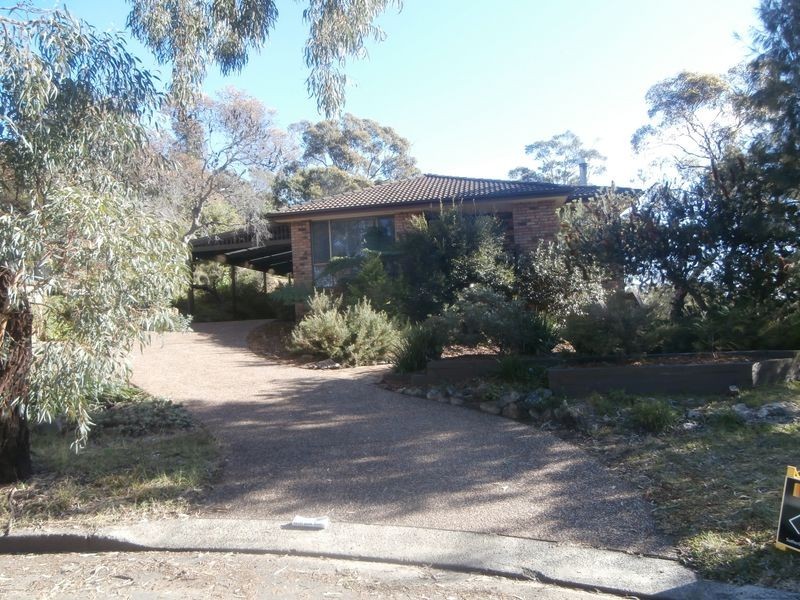 1 Nullabor Place, Yarrawarrah NSW 2233