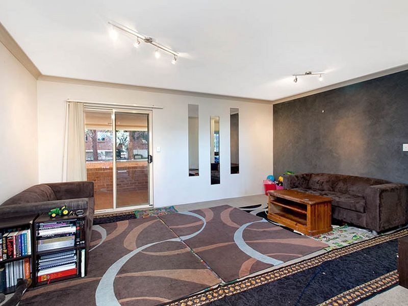 14/76 Auburn Street, Sutherland NSW 2232