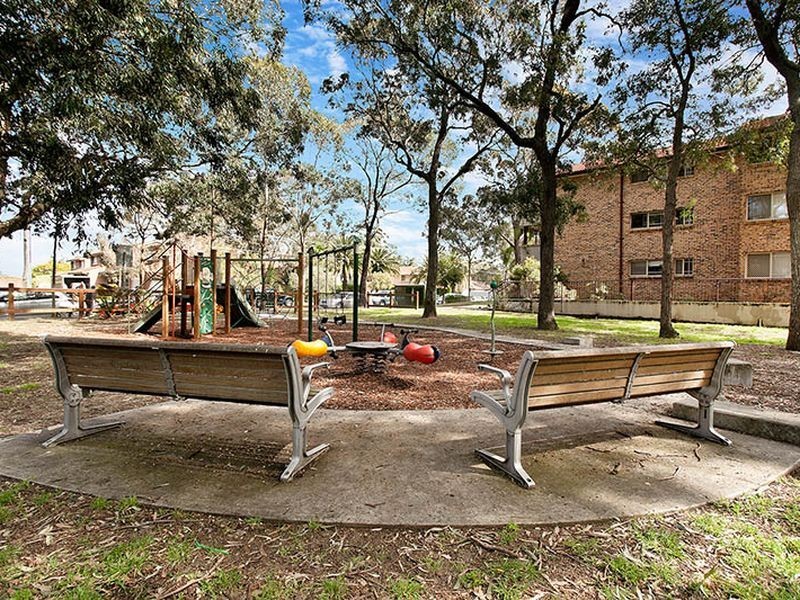 20/67-71 Flora Street, Kirrawee NSW 2232