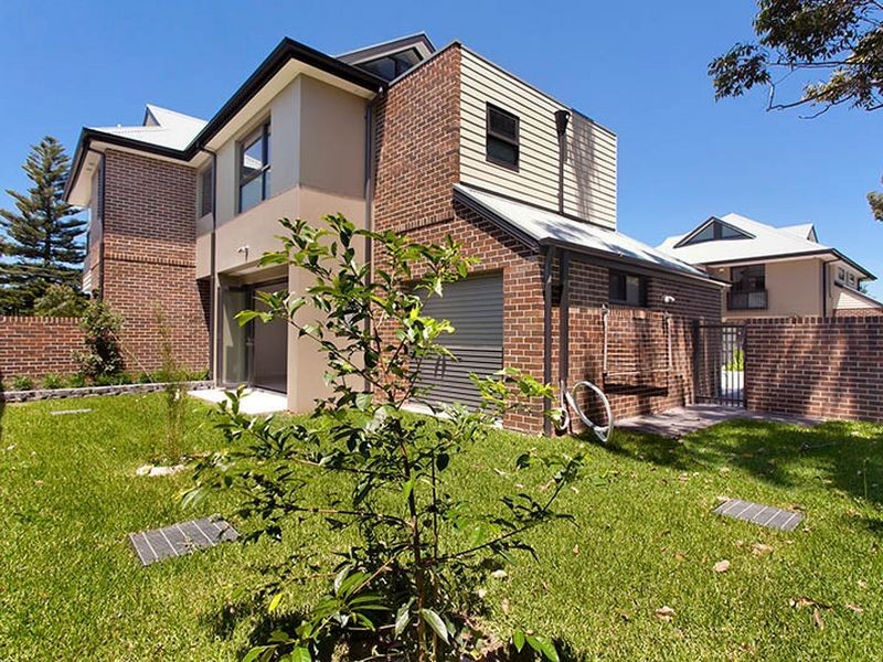 1/61 Port Hacking Road, Sylvania NSW 2224