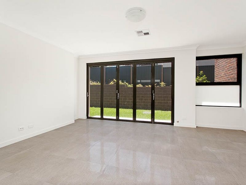1/61 Port Hacking Road, Sylvania NSW 2224
