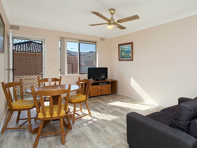 6/45 Augusta Street, Punchbowl NSW 2196