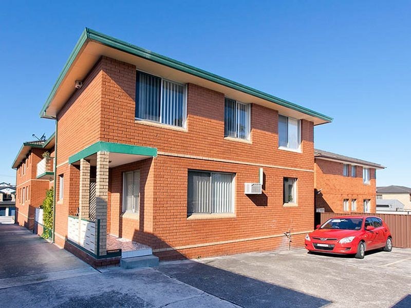 6/45 Augusta Street, Punchbowl NSW 2196