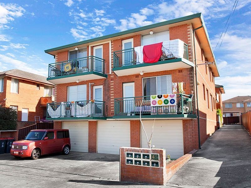 6/45 Augusta Street, Punchbowl NSW 2196