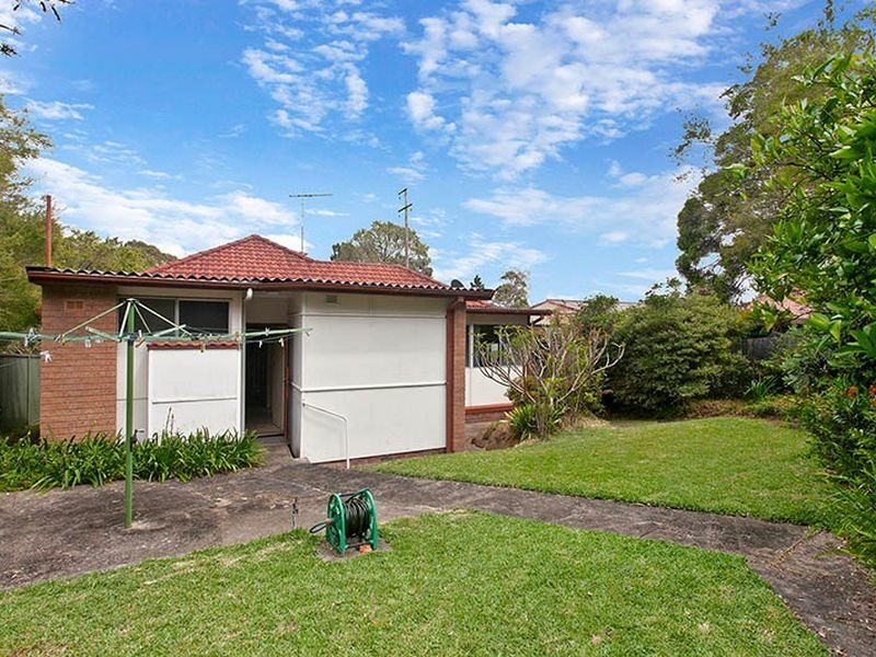 24 Vermont Street, Sutherland NSW 2232