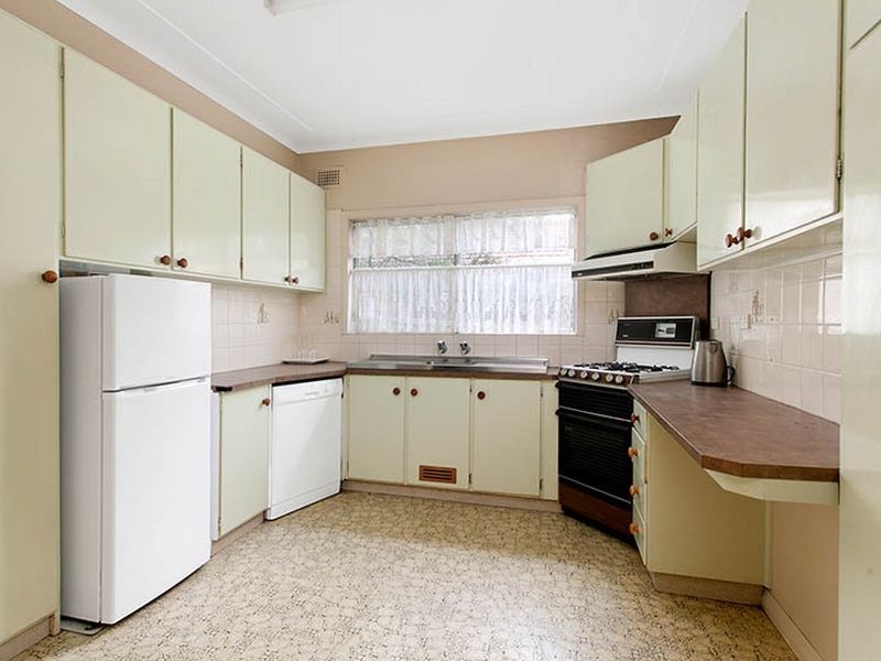 24 Vermont Street, Sutherland NSW 2232