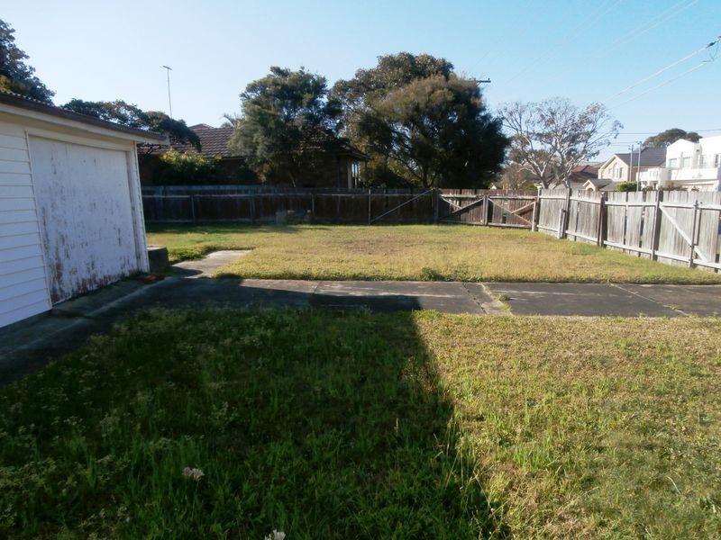 313 Box Road, Sylvania NSW 2224