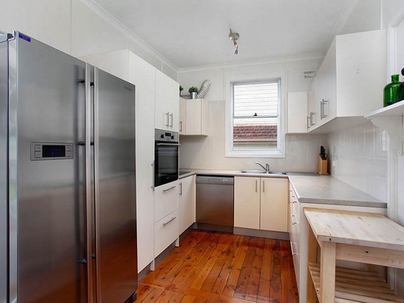 11 Kurrajong Street, Sutherland NSW 2232