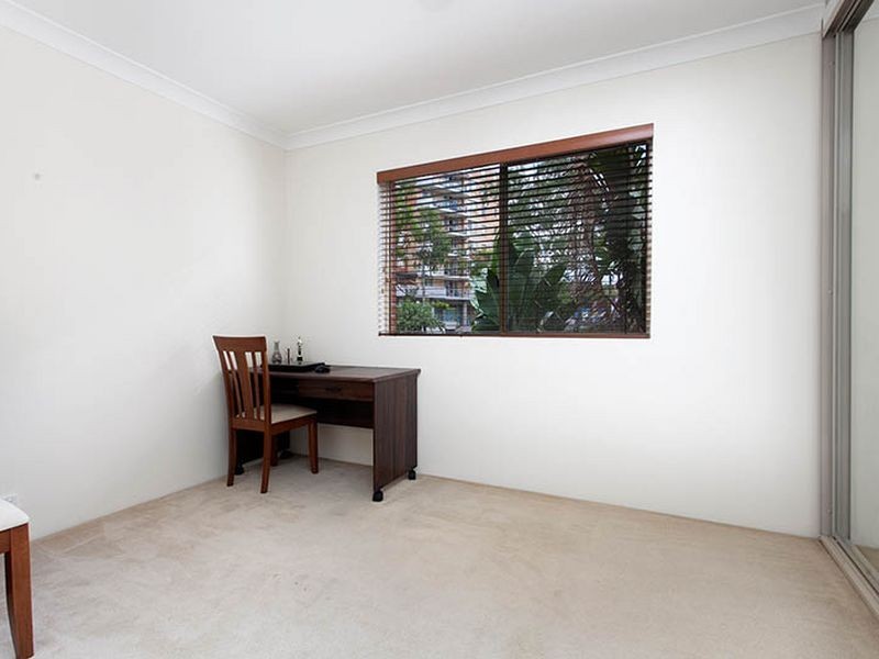 8/6-10 Gray Street, Sutherland NSW 2232