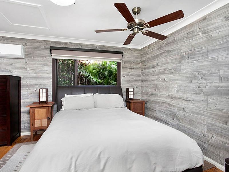 1 Baradine Place, Yarrawarrah NSW 2233