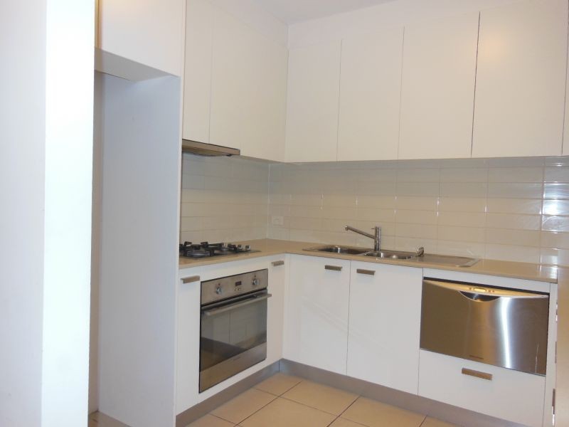 1/11-15 Gray Street, Sutherland NSW 2232