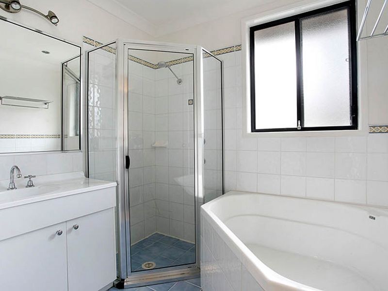 1/11 Yarra Vista Court, Yarrawarrah NSW 2233