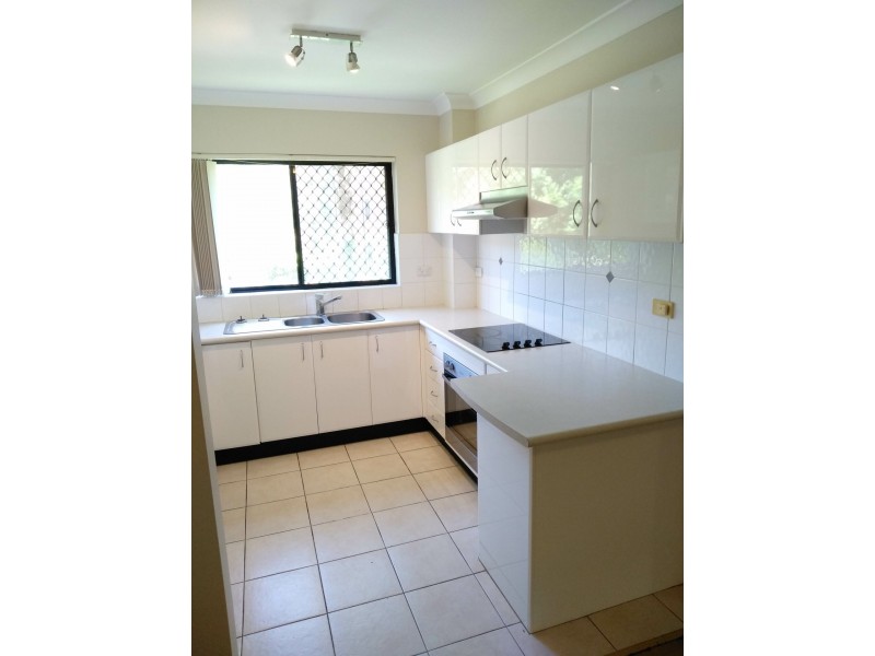 42/104 Glencoe Street, Sutherland NSW 2232