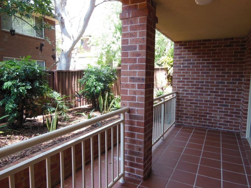 2/28 Clio Street, Sutherland NSW 2232