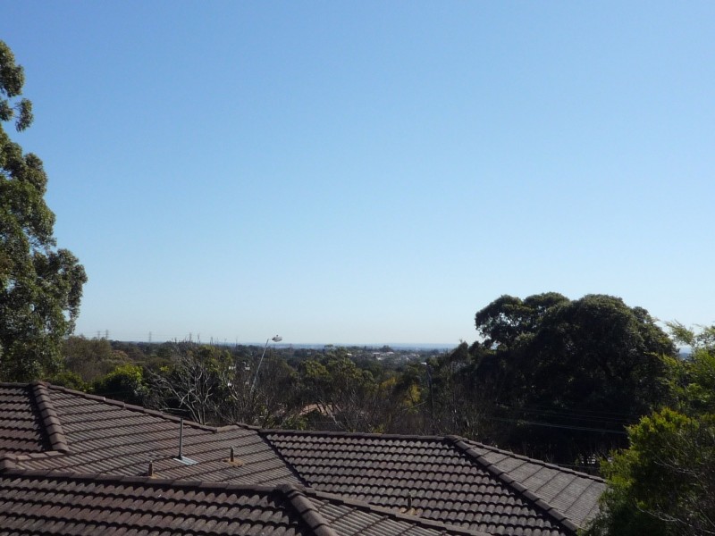 15/125 Oak Road, Kirrawee NSW 2232