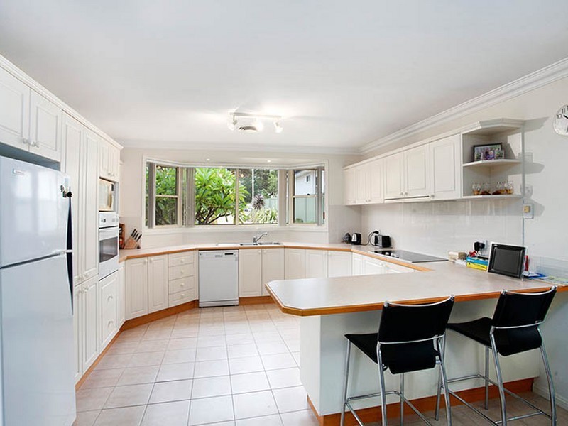 2/20 Lowana Avenue, Kirrawee NSW 2232