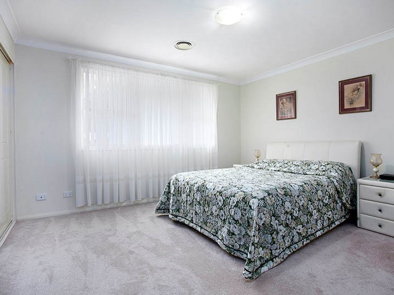 2/20 Lowana Avenue, Kirrawee NSW 2232