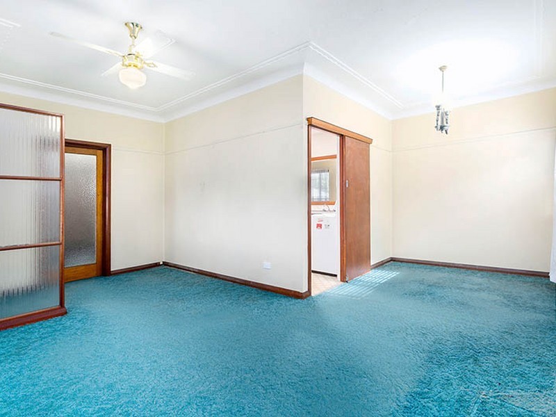 49 Old Taren Point Road, Taren Point NSW 2229