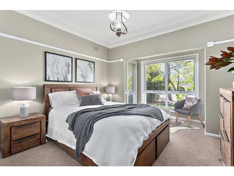 45 Parklands Avenue, Heathcote NSW 2233