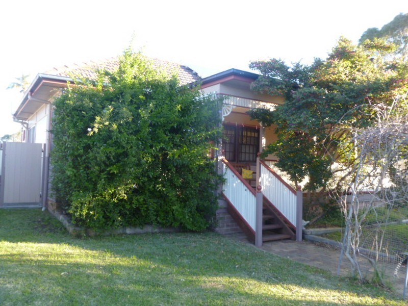 9 Tamar Street, Sutherland NSW 2232