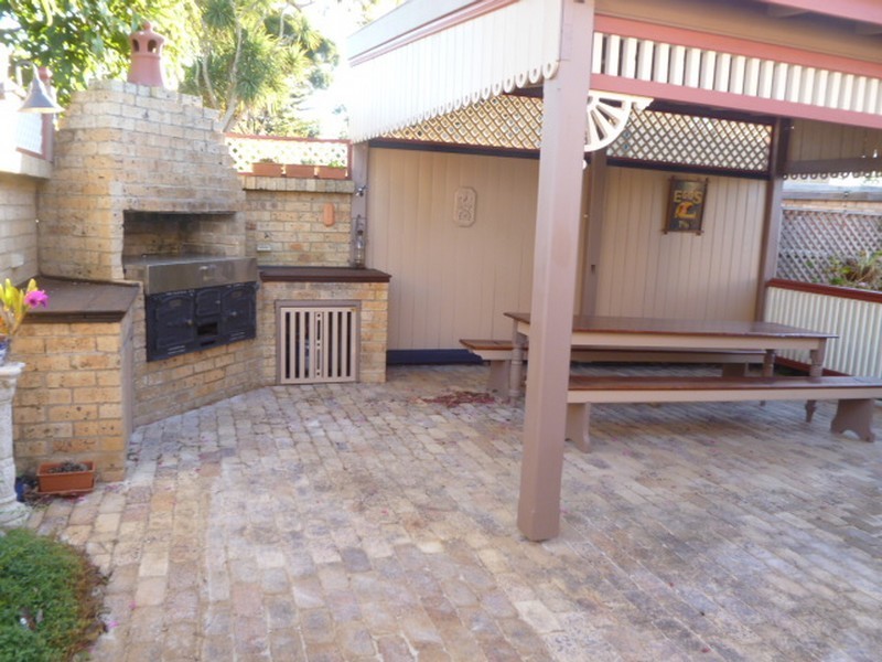 9 Tamar Street, Sutherland NSW 2232