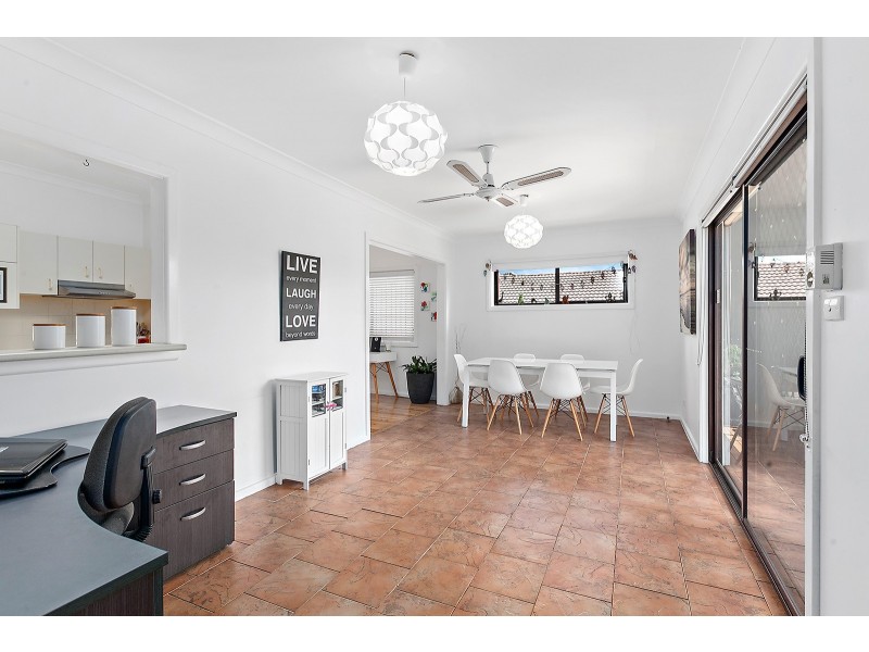 44 Banbal Rd, Engadine NSW 2233