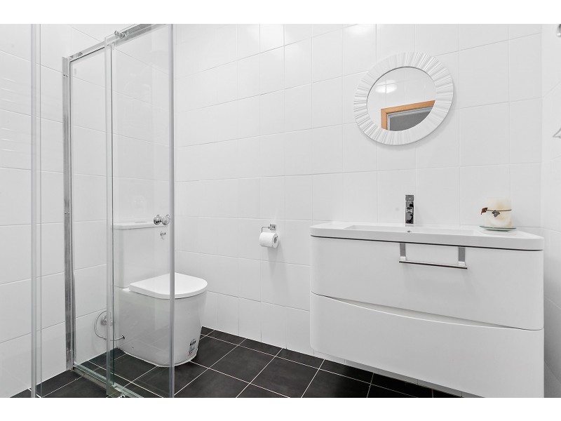 44 Banbal Rd, Engadine NSW 2233